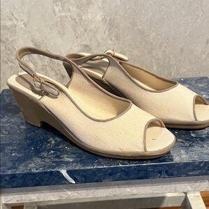 Elegant Cream Slingback Wedge Sandals